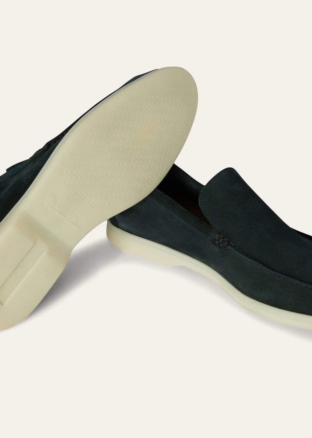 Mocassins Summer Walk