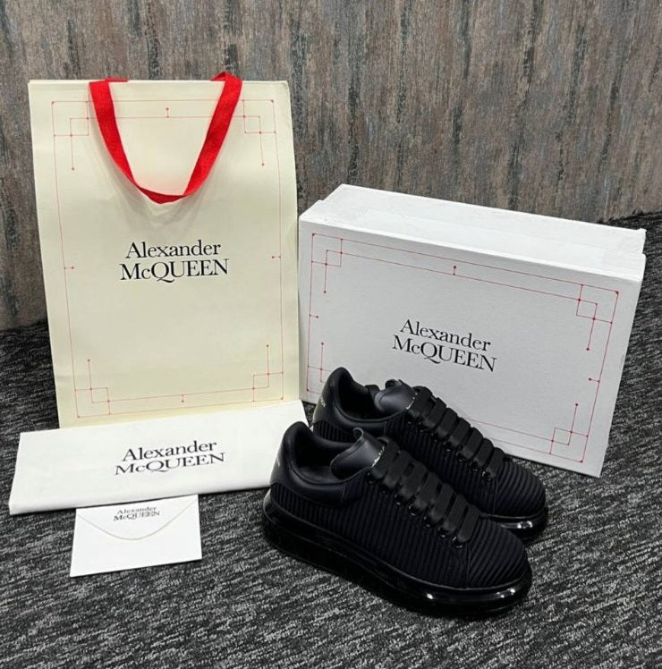 Alexander McQueen Black