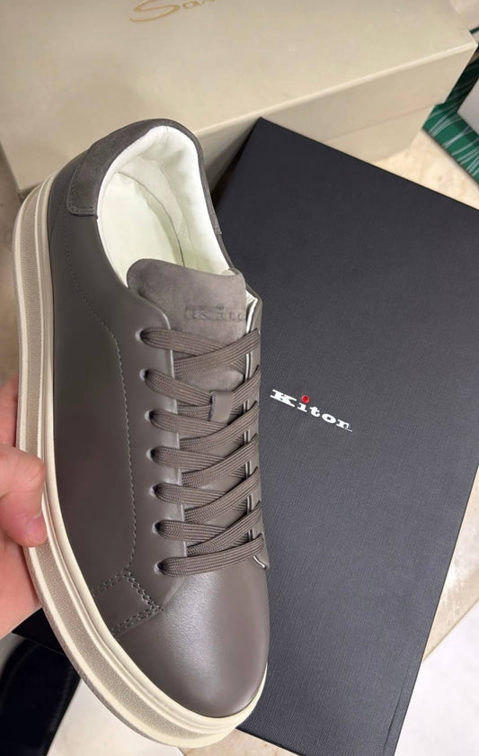 baskets basses en cuir Kiton marron/taupe.