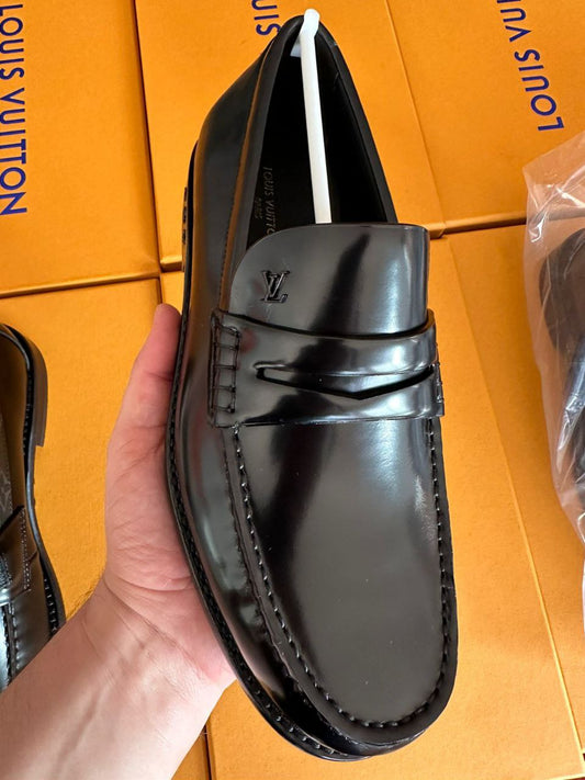 LOUIS VUITTON Louis Loafers