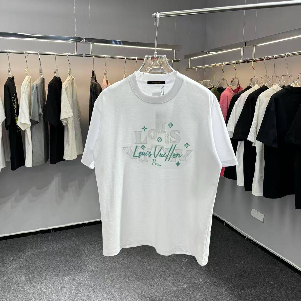 tee-shirt Louis Vuitton