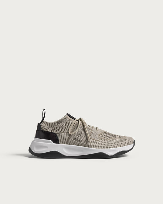 Shadow Sneaker