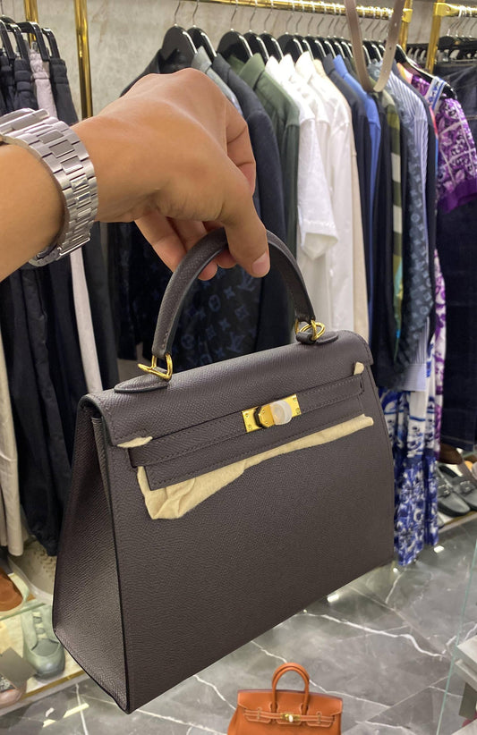 Hermès – Sac Iconique en Cuir Haut de Gamme