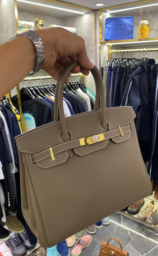Hermès – Sac Iconique en Cuir Haut de Gamme