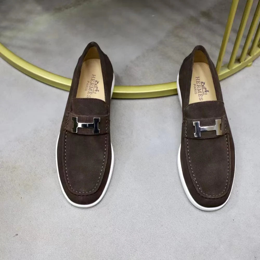 Hermès en daim marron