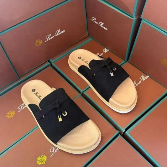 Loro Piana en daim noir