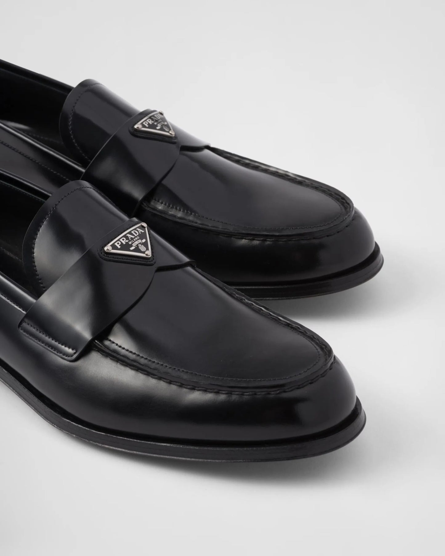 Mocassins Dior en cuir brossé