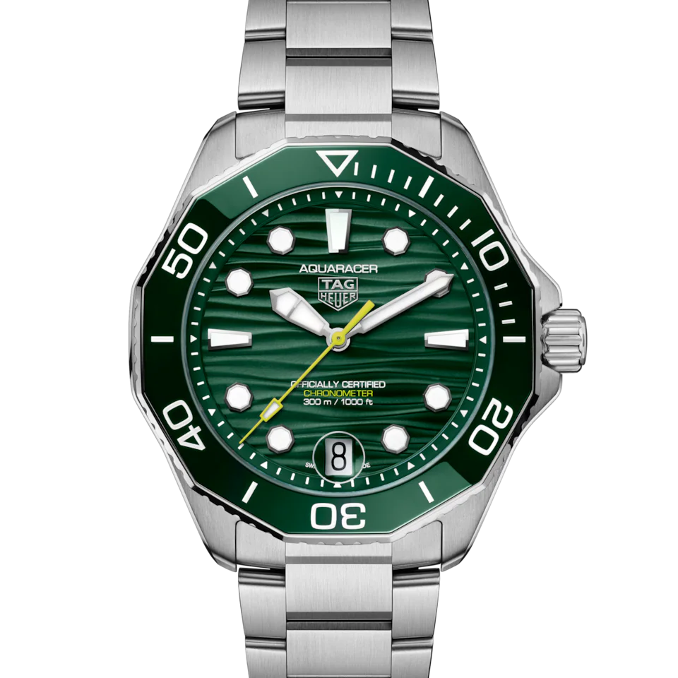 TAG Heuer Aquaracer
Professional 300 Date