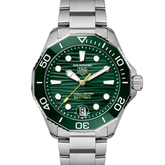 TAG Heuer Aquaracer
Professional 300 Date